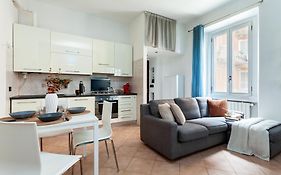 Nolo Blue - Meryggiare Apartments